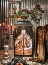 Load image into Gallery viewer, Glamcycling and Decoupage workshop