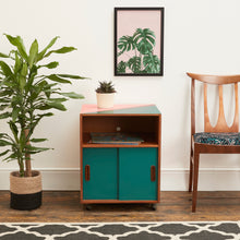 Load image into Gallery viewer, Furniture Upcycling workshop