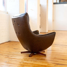 Load image into Gallery viewer, Bespoke for you - Parker Knoll Chair Model 110/111